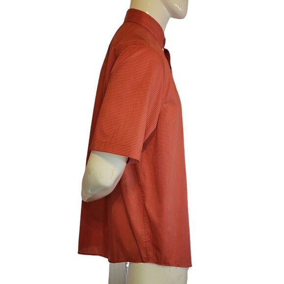 Travel Smart Roundtree & Yorke Men's Button Down Shirt (Size L) - Picture 2 of 8